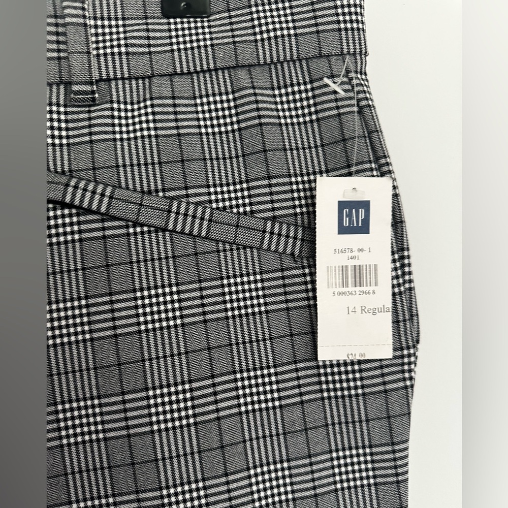 NWT GAP | Woman’s Sz 14 | Black and White Plaid Ankle Cropped Pants💖 - Picture 3 of 5
